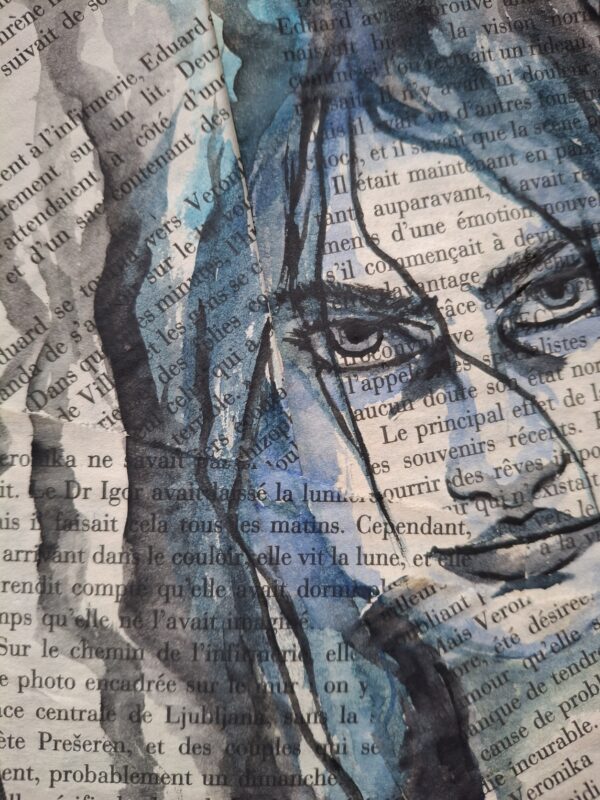 Aquarelle originale sur superposition de pages de livres - "Femmes" 4 – Image 4