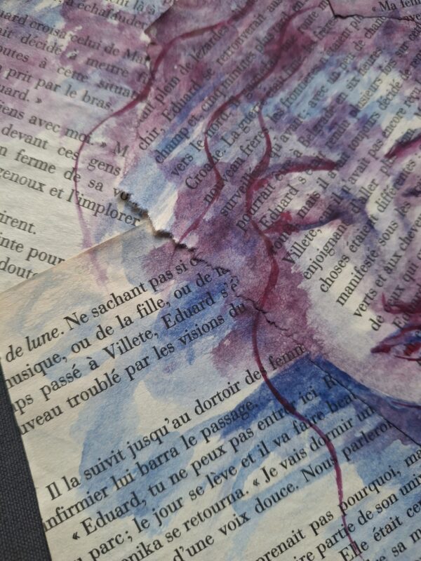 Aquarelle originale sur superposition de pages de livres - "Femmes" 5 – Image 3